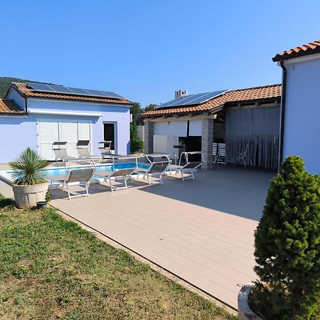 Villa House With Pool à Mali Lošinj Extérieur photo