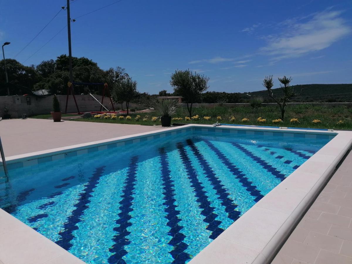 Villa House With Pool à Mali Lošinj Extérieur photo